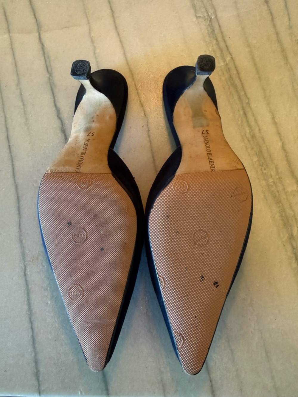 Vintage Manolo Blahnik Navy Suede with Black Pointed Mules with Buckle 37.5 50mm - Picture 4 of 7